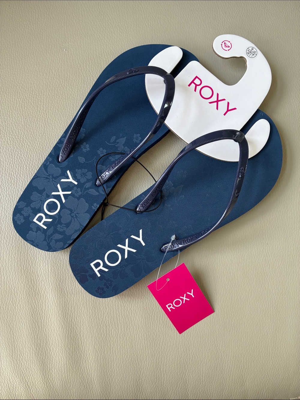 ROXY flip flops 💙